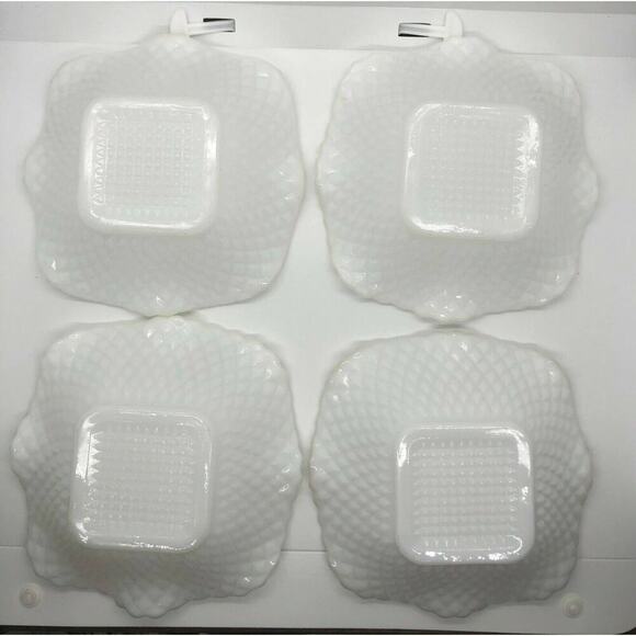 Milk Glass Square Candy Dish Bowl Diamond Pattern Ruffled Edge Set of 4 - Picture 7 of 8